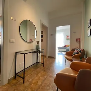https://verona-21-apartment.hotelinveneto.com