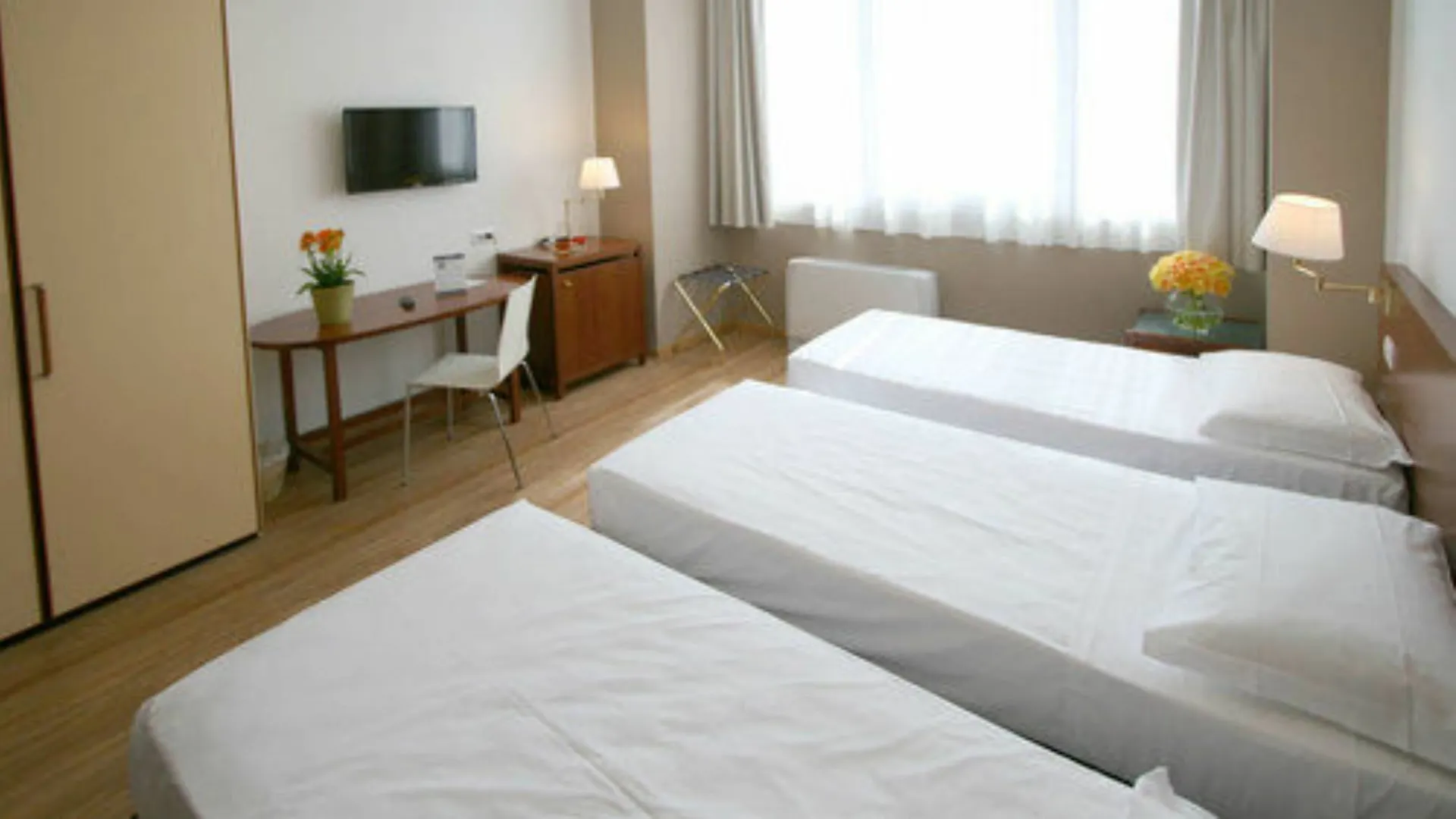 Hotel Oro Blu Milan 4*,  Italy